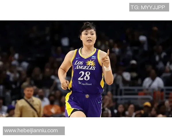 王牌与风暴在WNBA赛场上的实力对比与胜负预测分析